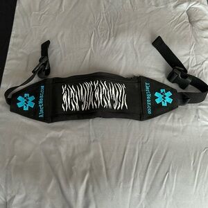 Alertwear medical zipper fanny pack